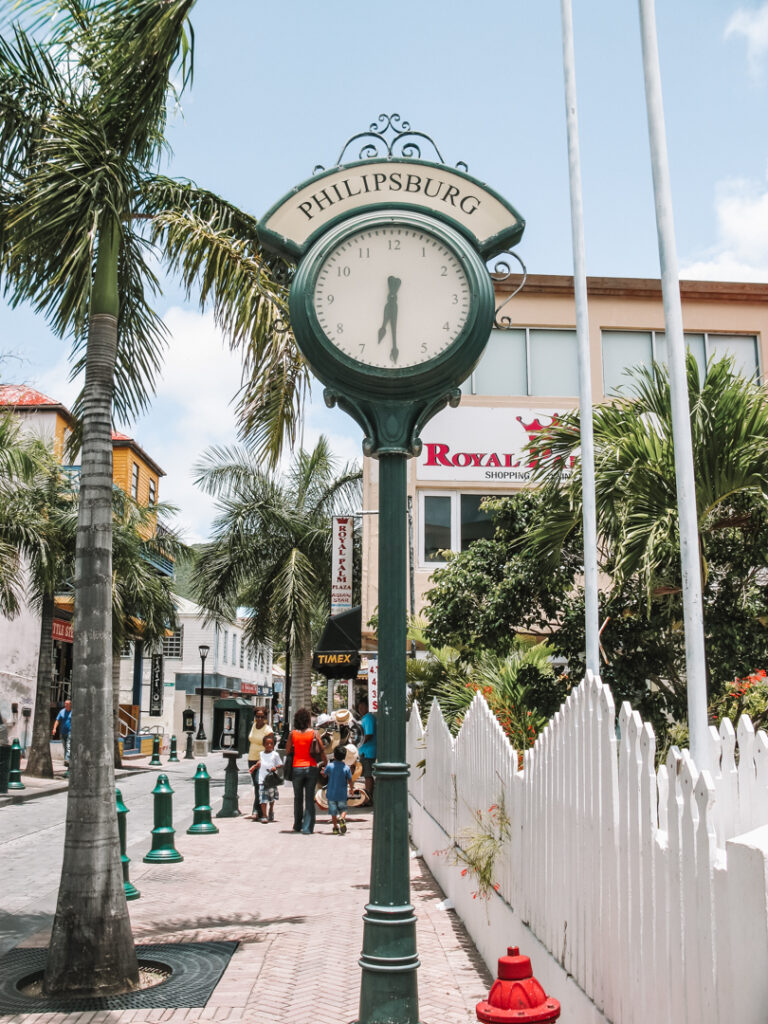 Traditionele klok in Philipburg Sint Maarten