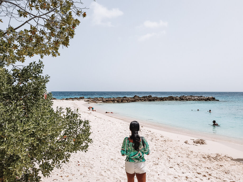 Jan Thiel Beach, de mooiste stranden van Curaçao YourTravelReporter.nl